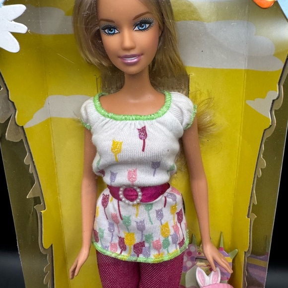 Mattel Easter Flowers Barbie Doll Special Edition Box Is In Near Mint Condition - Picture 7 of 7